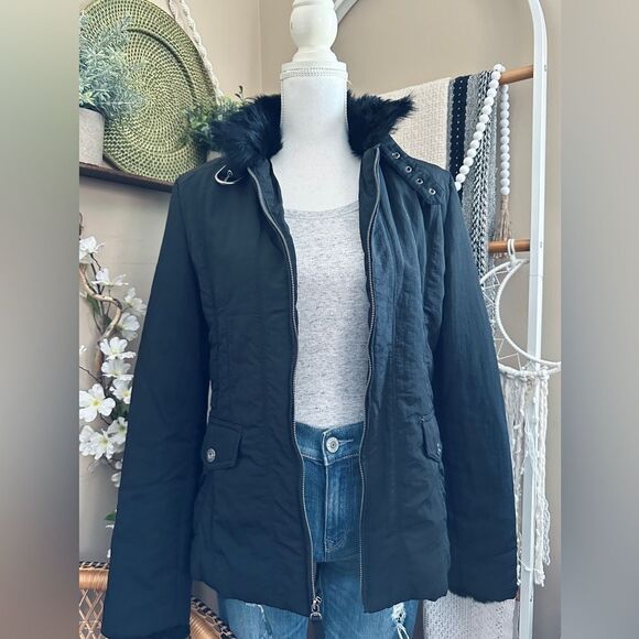 Via Spiga Y2K Black Fur Trim Grommet Belted Neckline Winter Coat - Picture 1 of 13